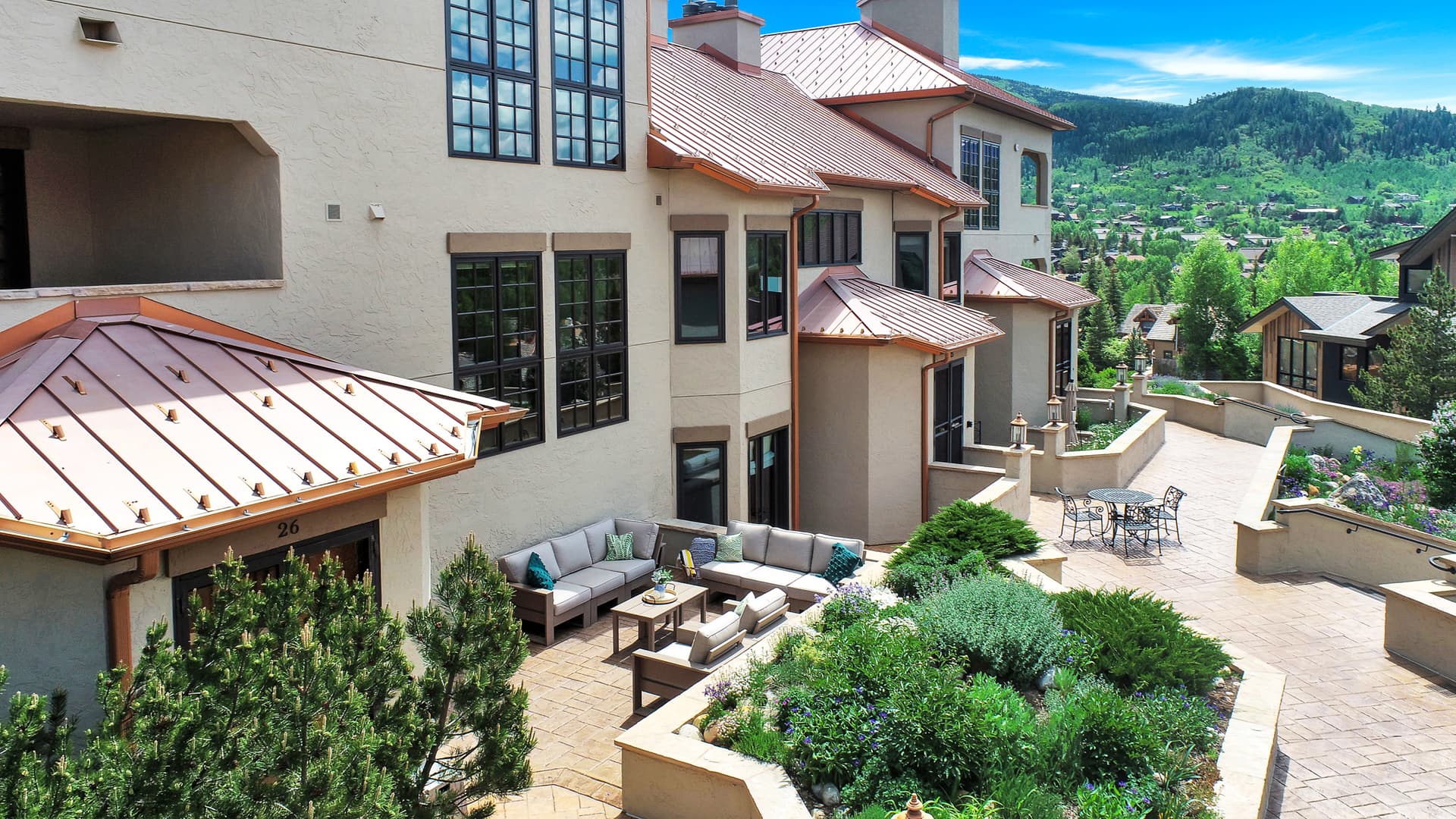 Atriums #26 - Image 77