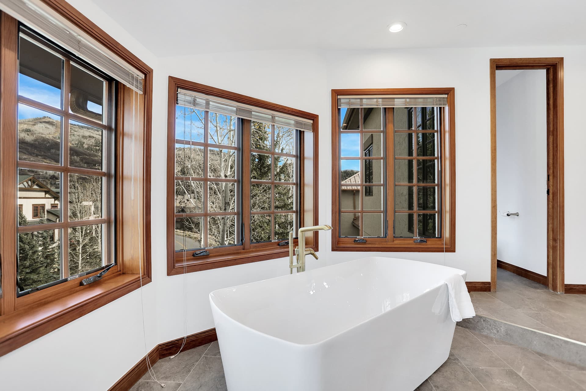 Atriums #26 - Image 22