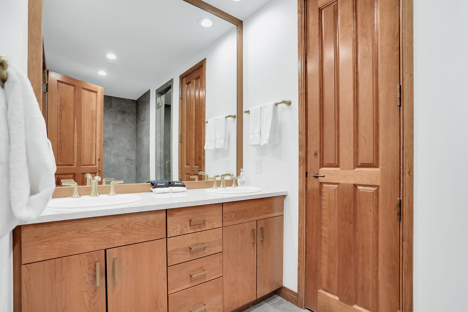 Atriums #26 - Image 28