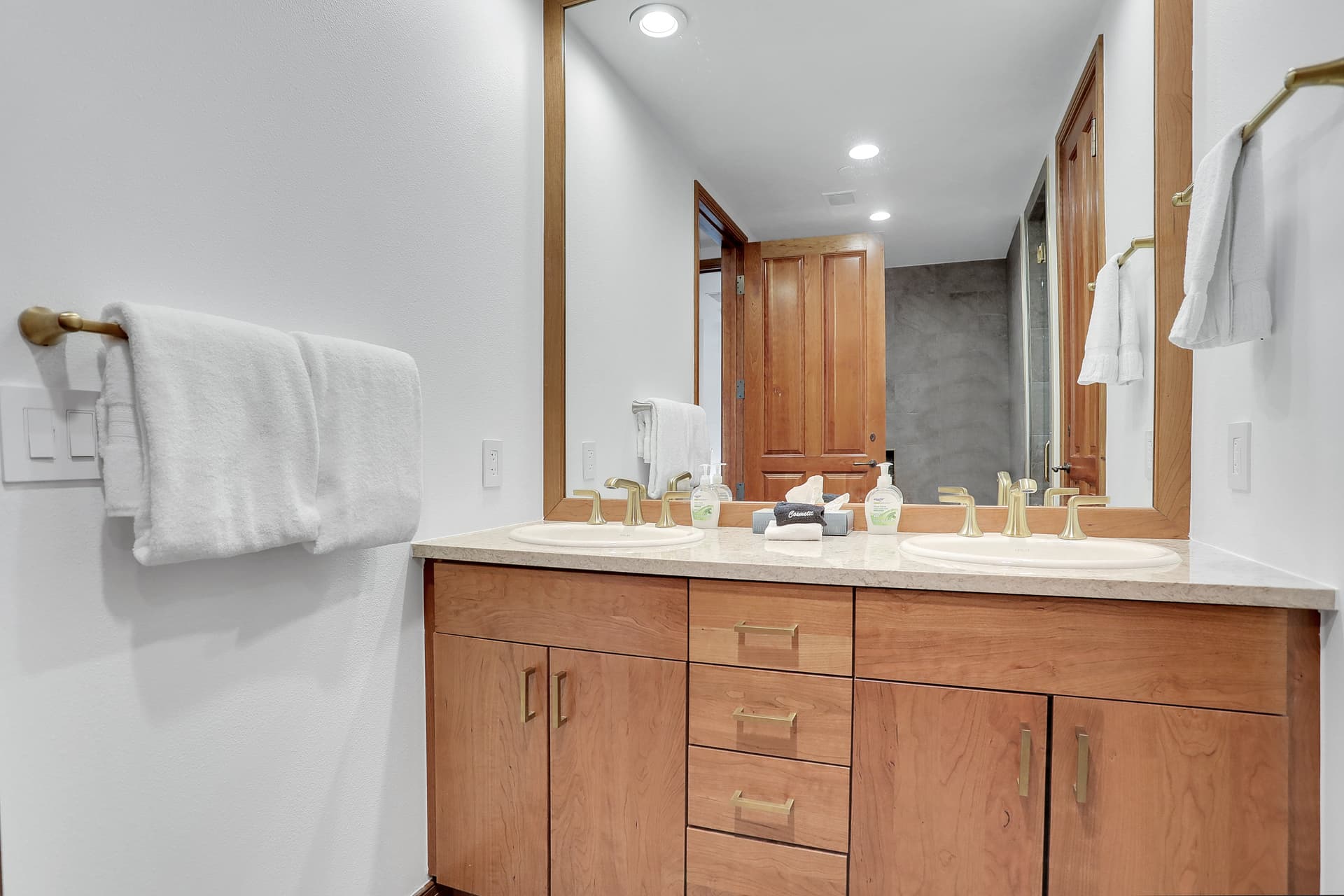 Atriums #26 - Image 49