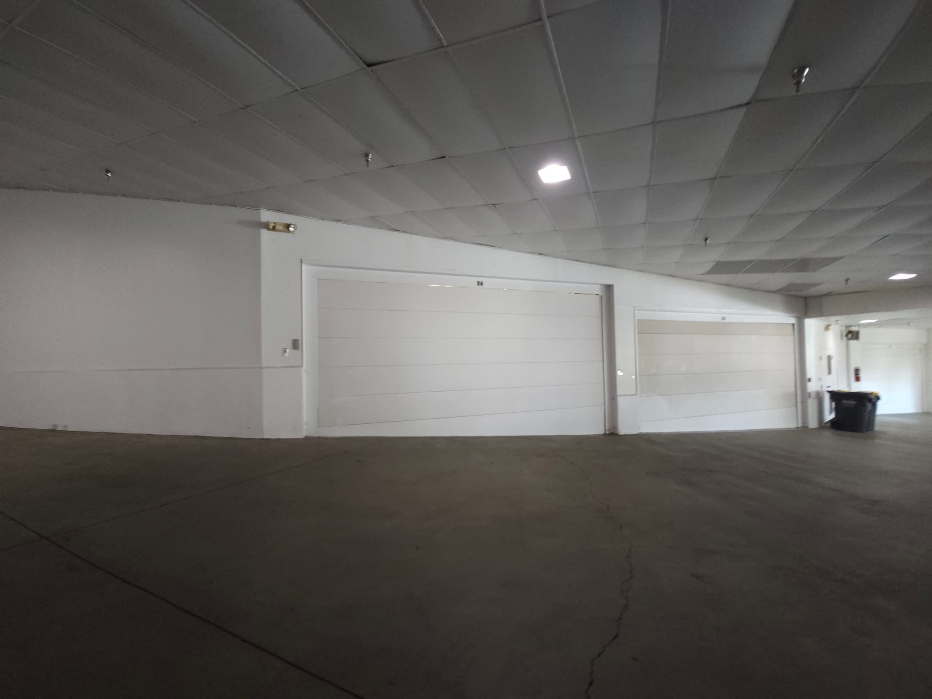 Atriums #26 - Image 62