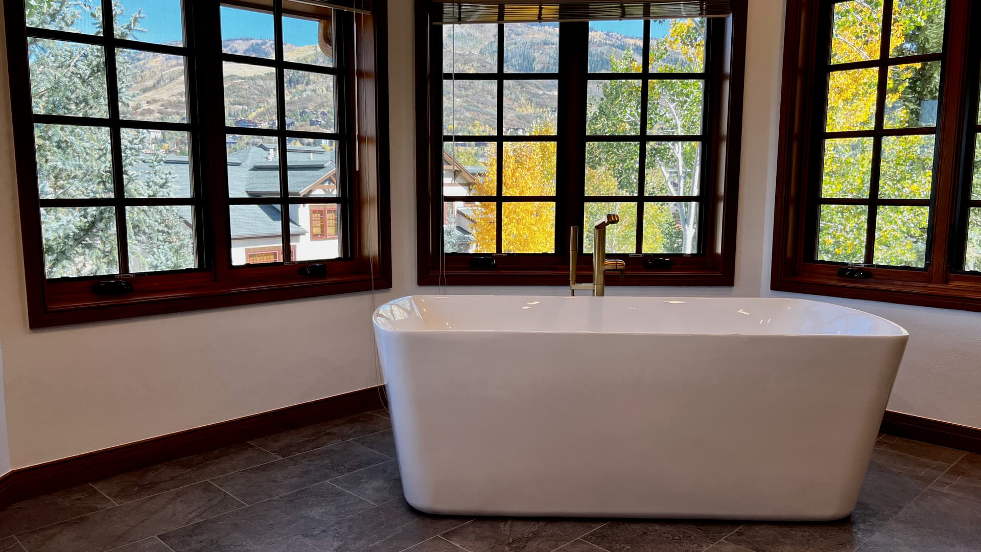 Atriums #26 - Image 44