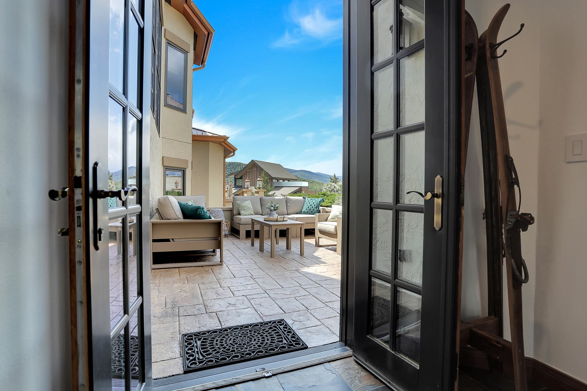 Atriums #26 - Image 37