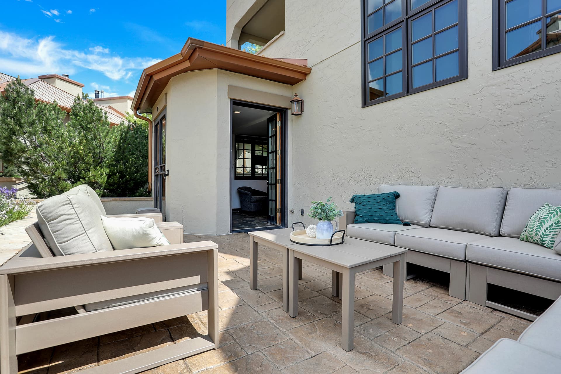 Atriums #26 - Image 64