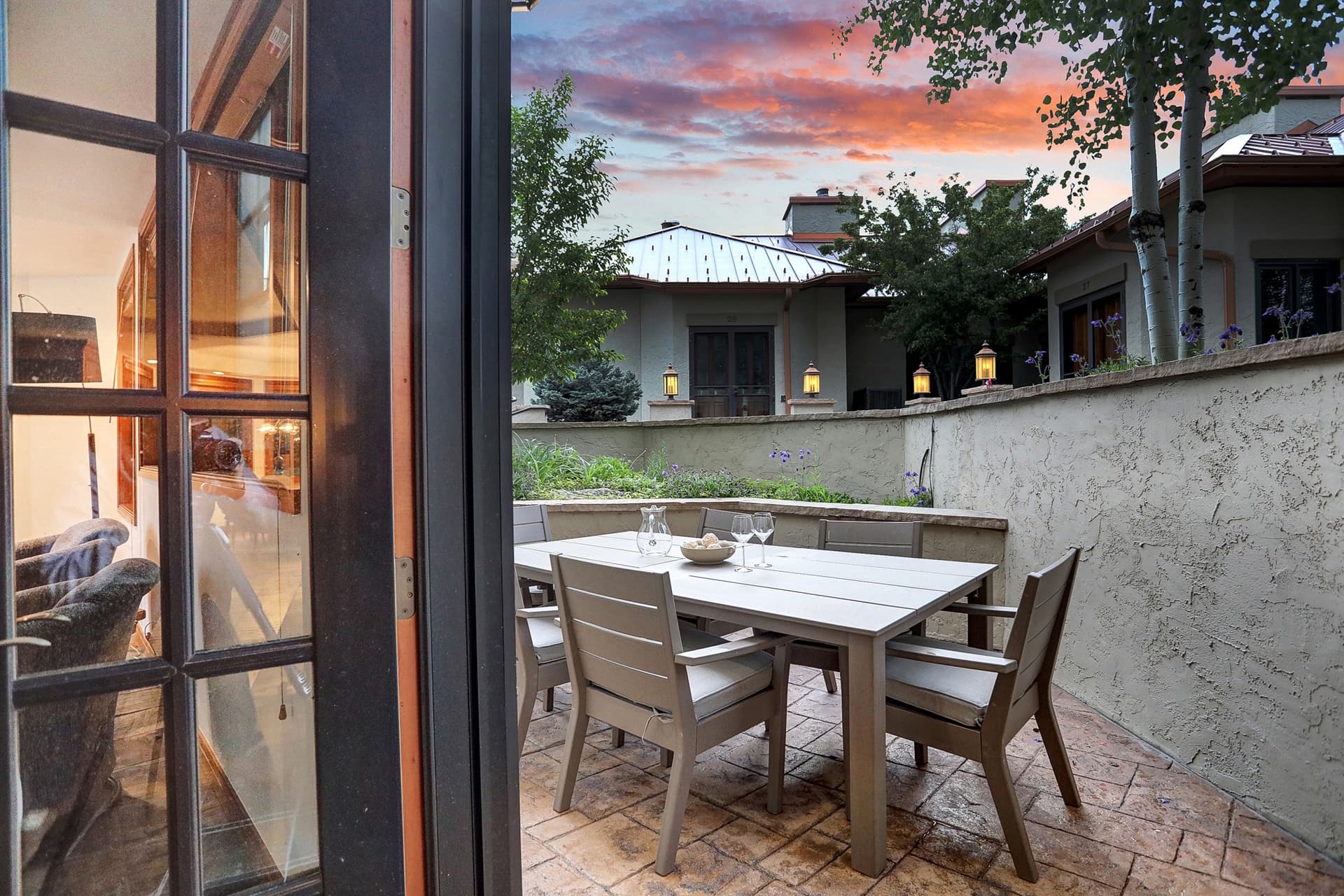 Atriums #26 - Image 73