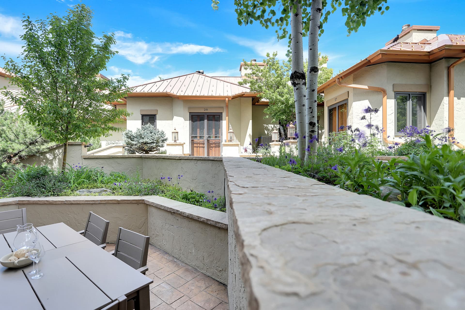 Atriums #26 - Image 75