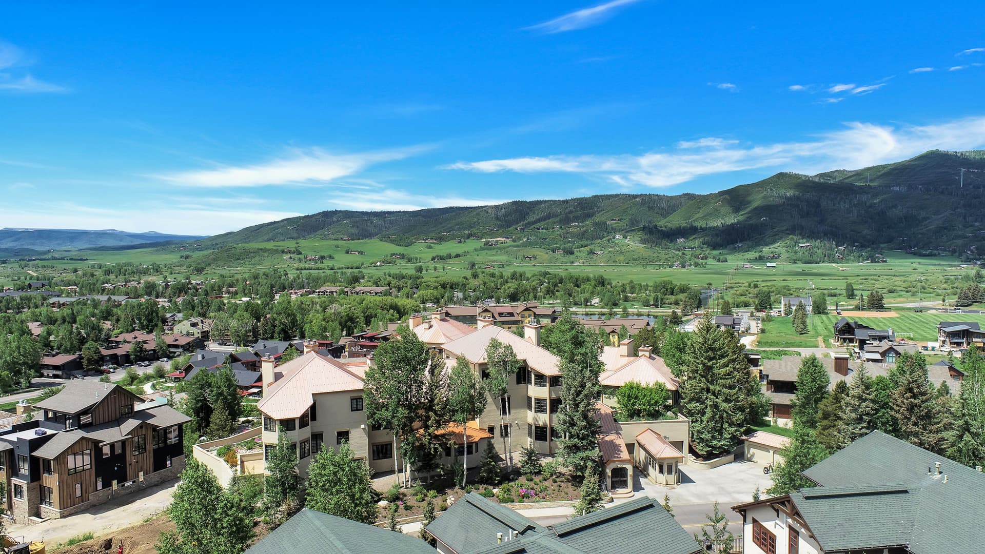 Atriums #26 - Image 90