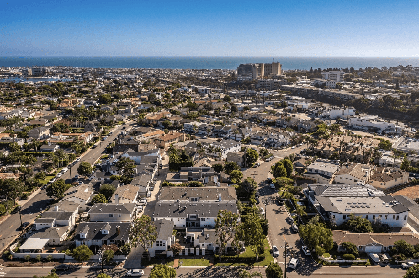 Emerald Cove - Image 32