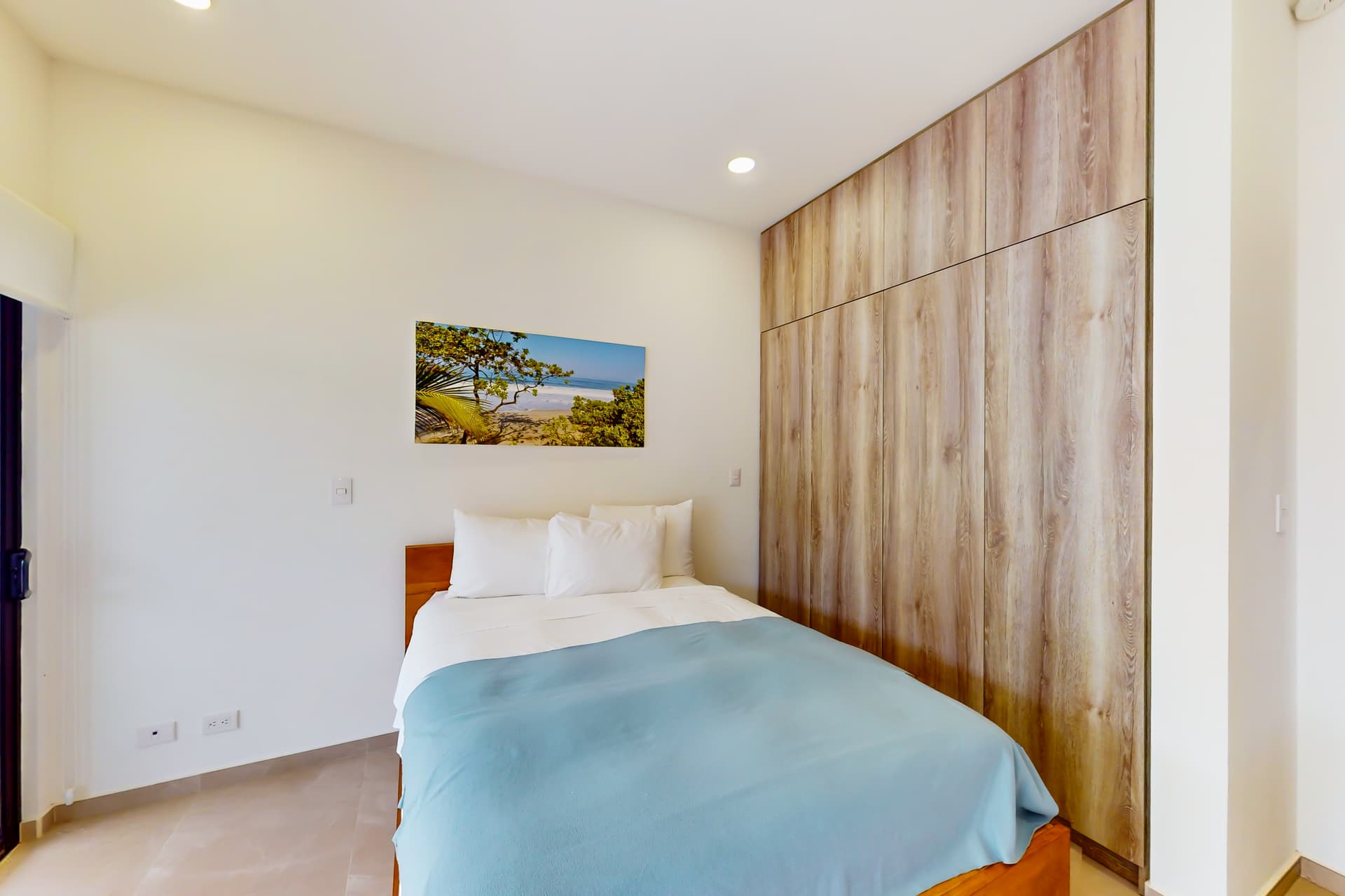 Coral Home 1 - Image 11