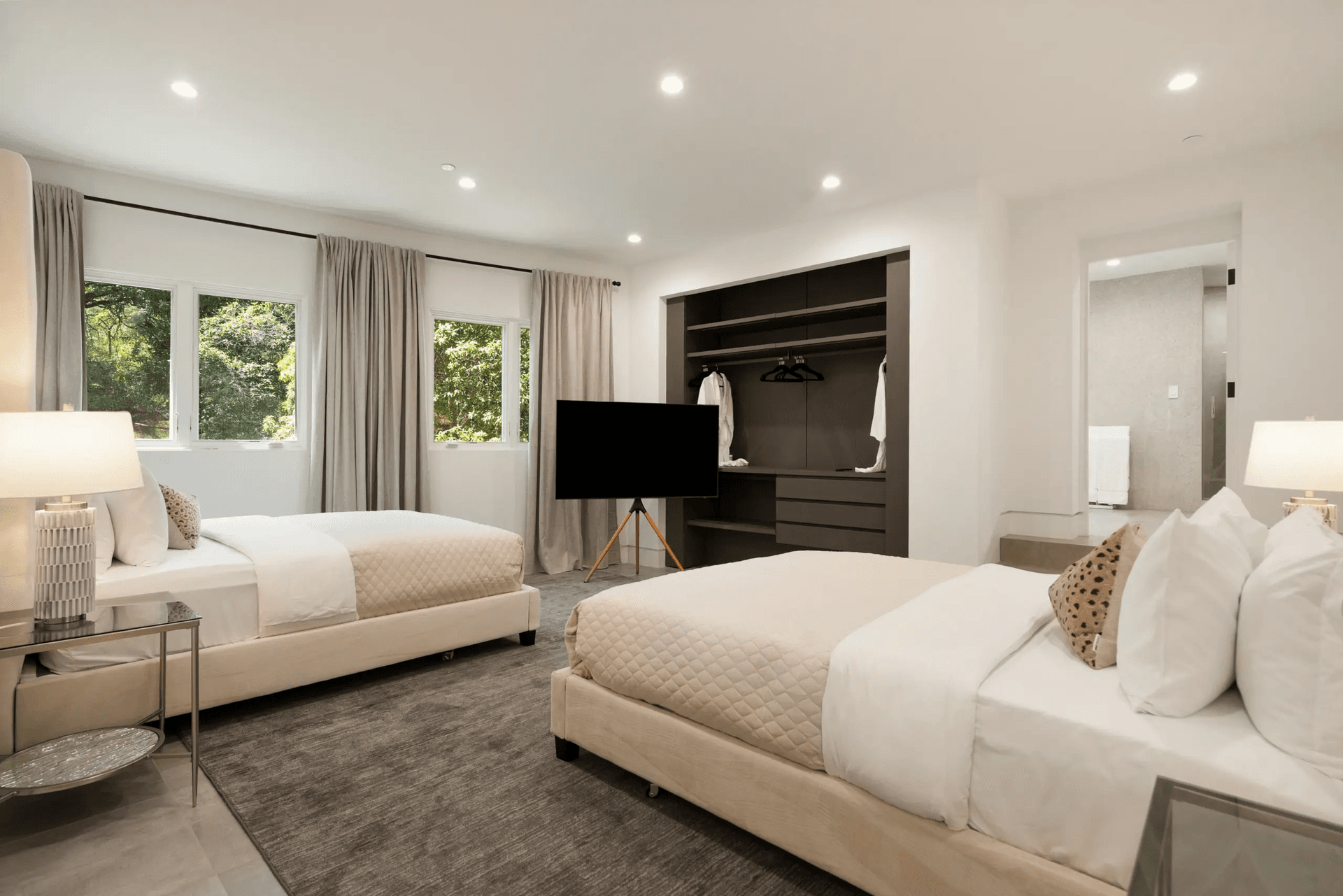 Noble Crest - Image 39