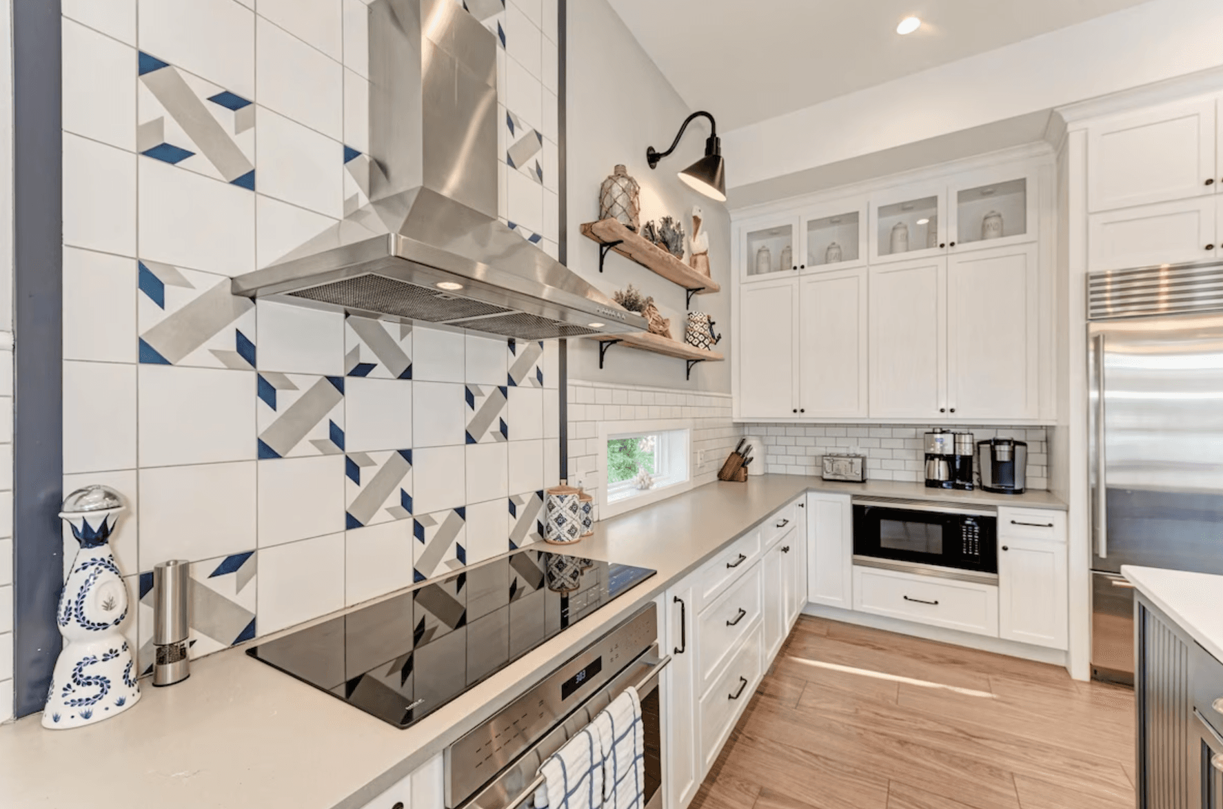 Slice Of Paradise - Image 19