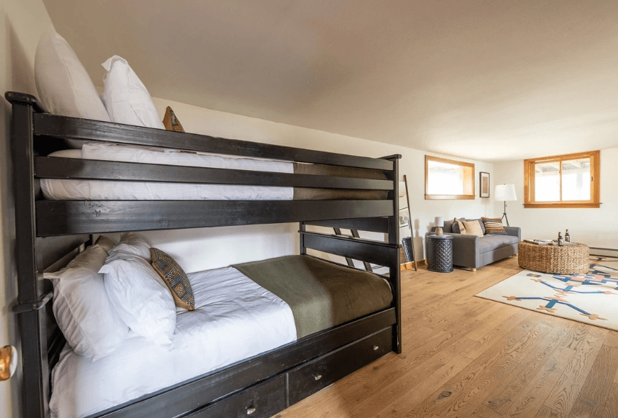 Condor Place - Image 26