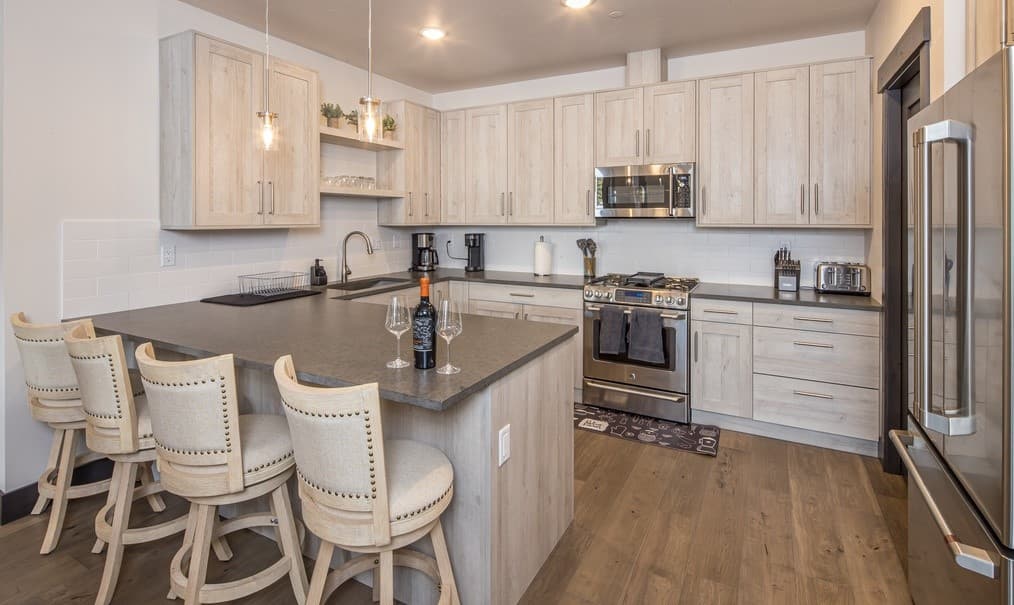 Mountain Lake #101C - Image 5