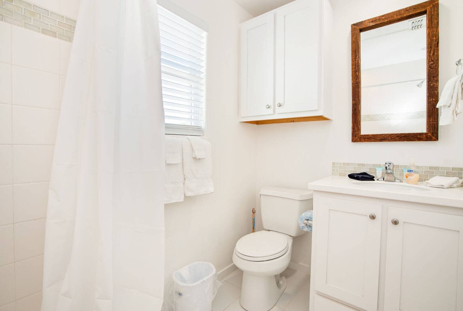 Bach Porch - Image 20