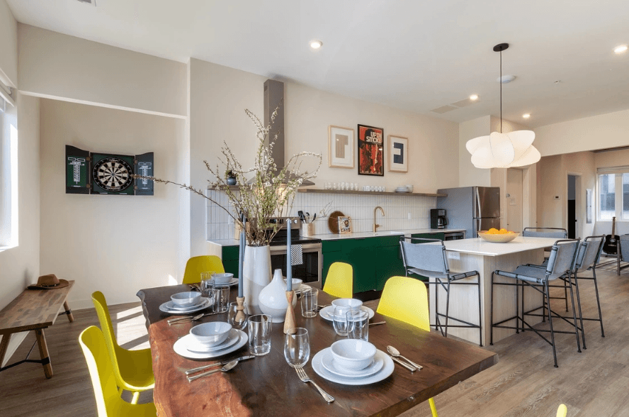 Howdy Residence - Image 14