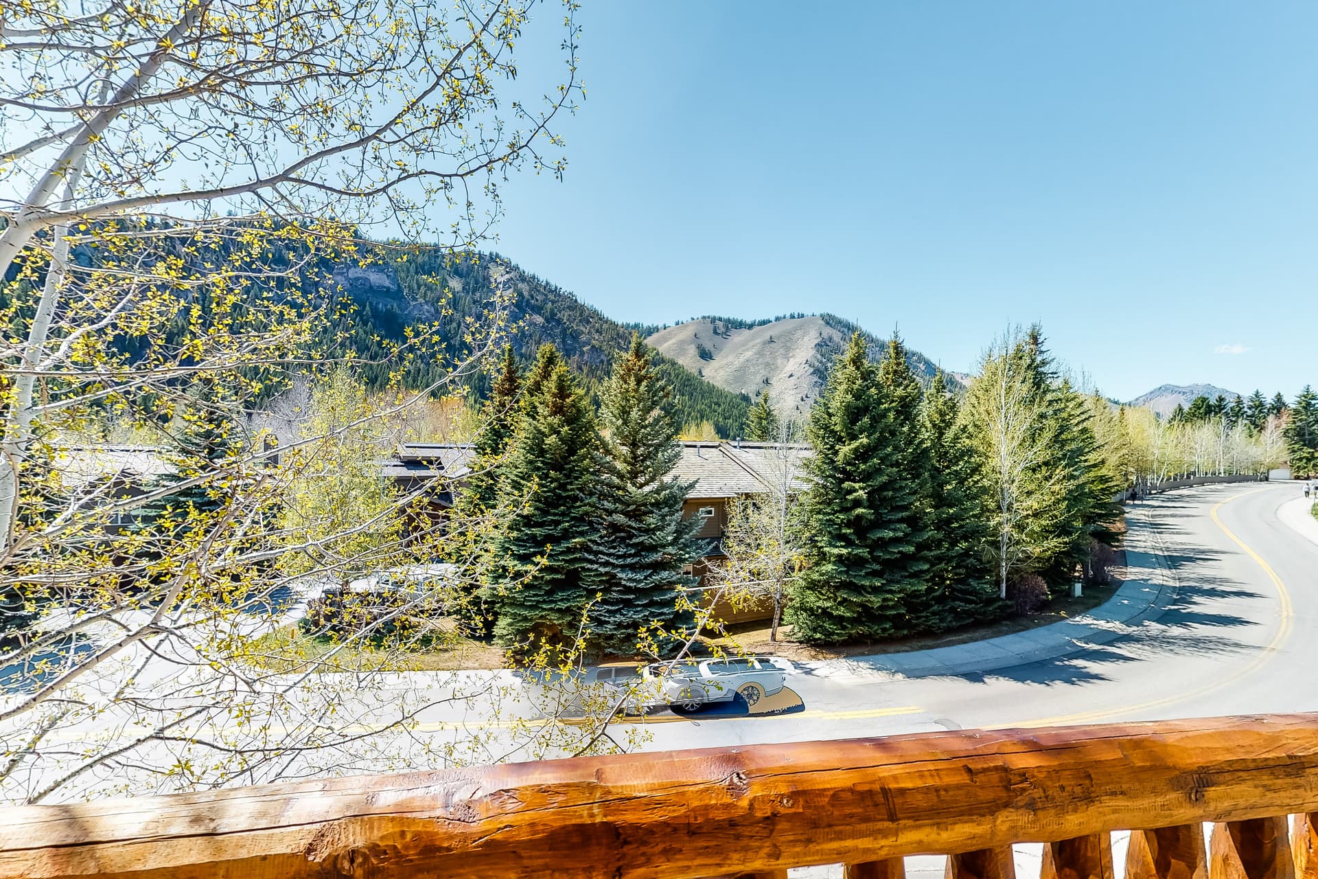 Wood River Condo - Image 2