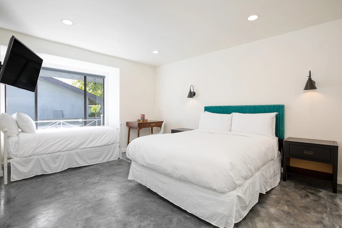 Quinta Blue - Image 15