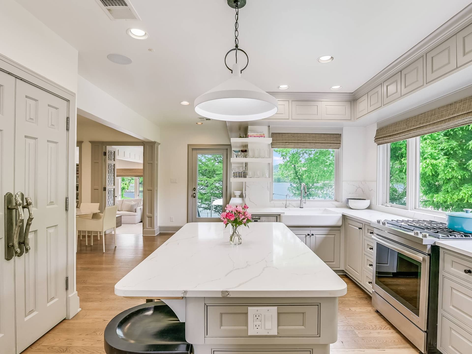 Manor on Lake Austin - Image 24