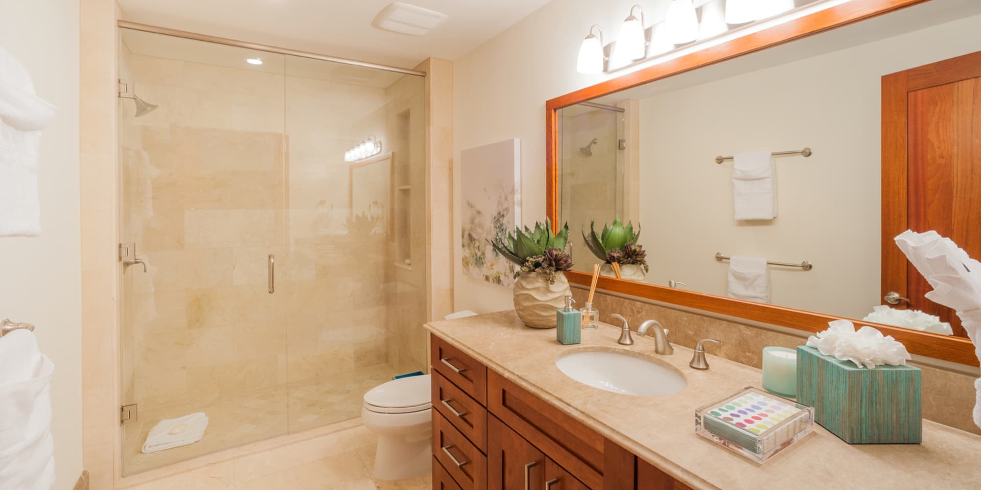 White Luna Home - Image 16