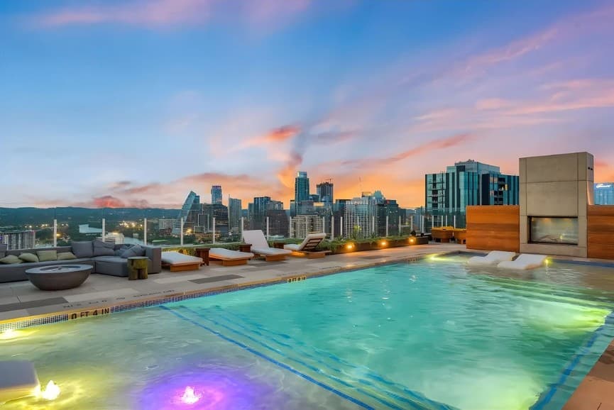 Carousel Residence - Image 29