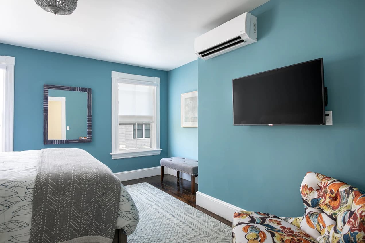 Coastal Victorian Place - Image 33