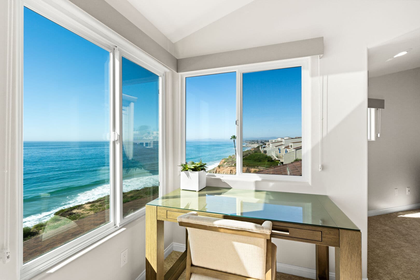 Seabluffe Escape - Image 22