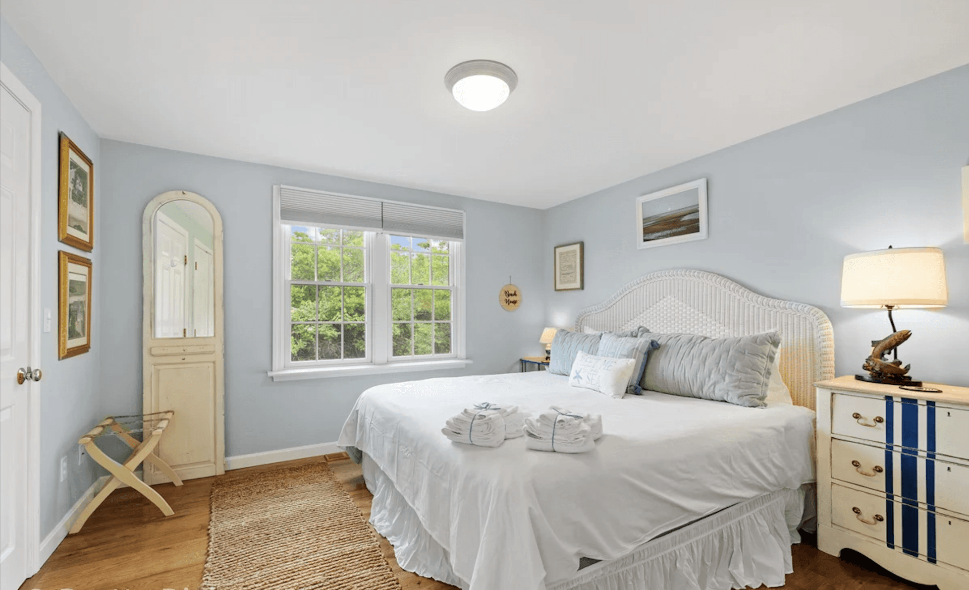 Ocean Whisper - Image 25