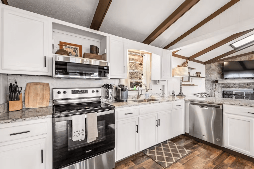 Eagle's Nest - Image 9