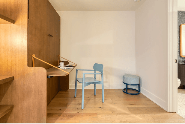 Emos Residence - Image 15