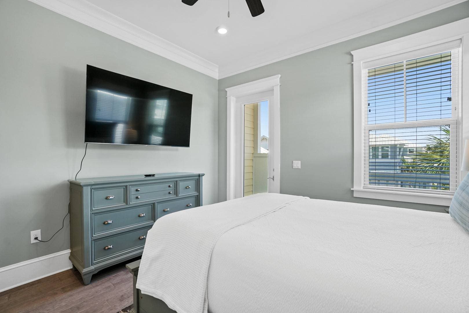 Sand Dollar Manor - Image 42