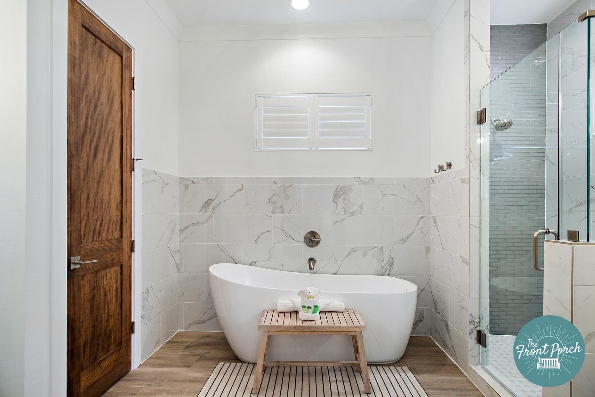 Front Porch Manor - Image 33