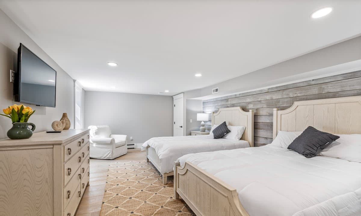 Eileen's Escape - Image 32