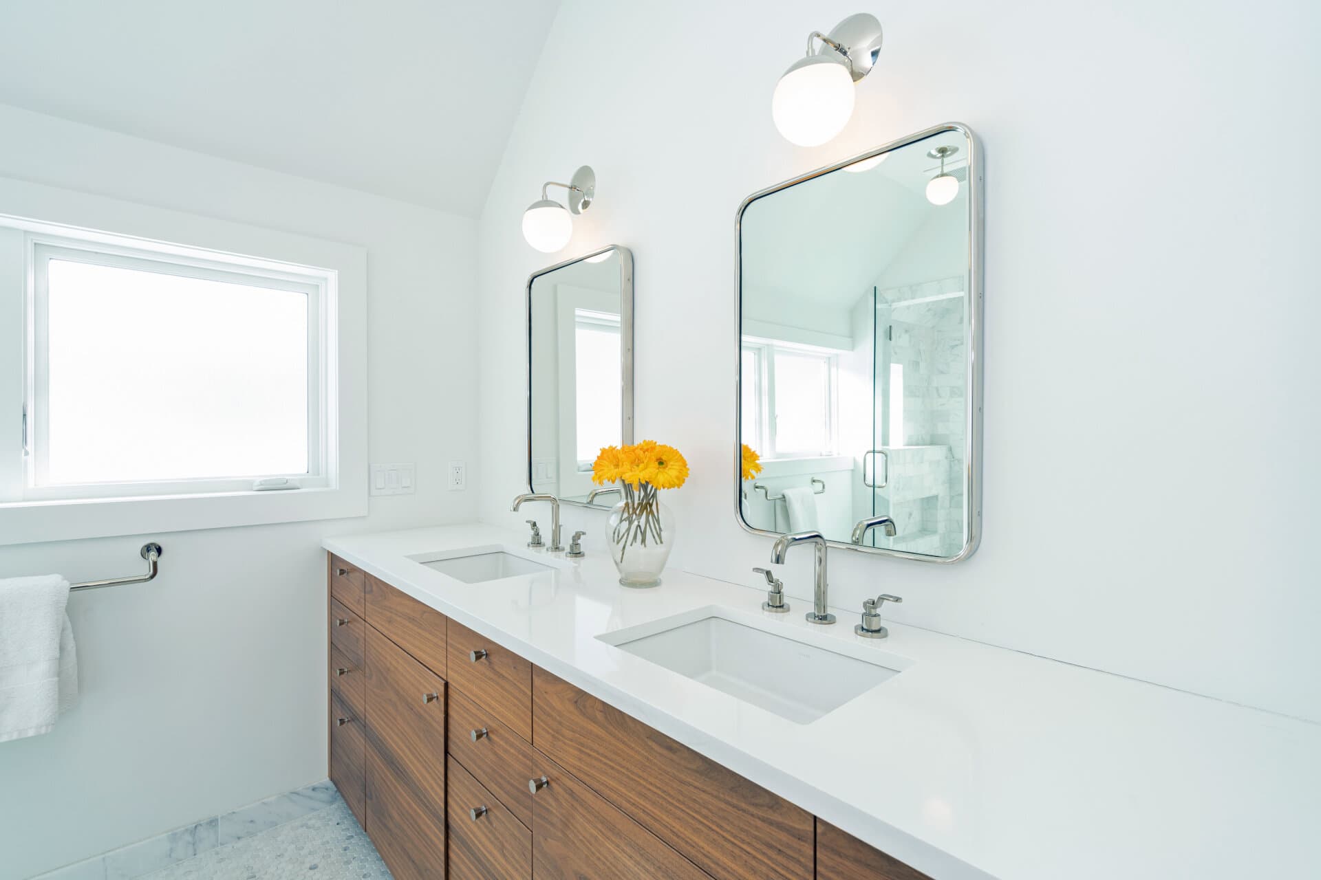 Top of Town Home - Image 10