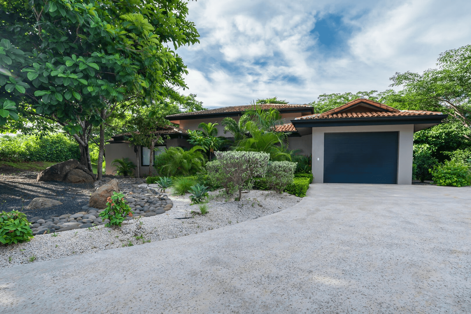 Casa de Los Monos - Image 27