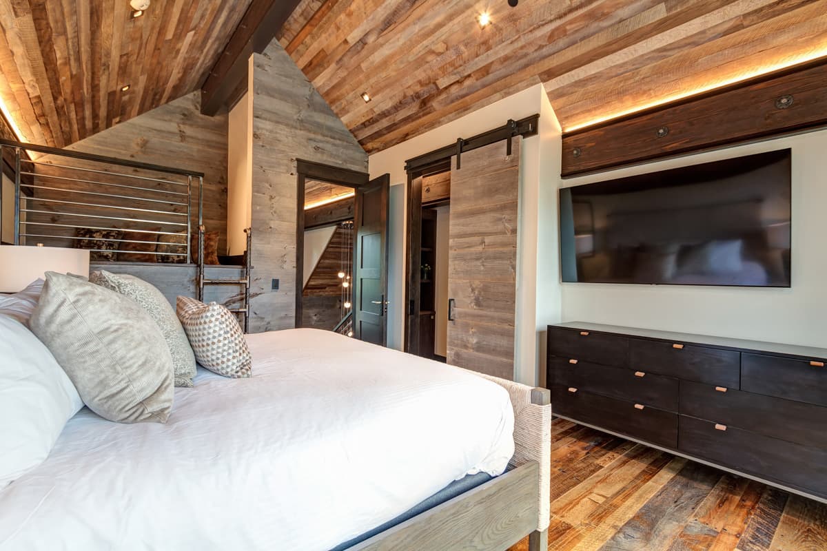 Peerless Haven - Image 25