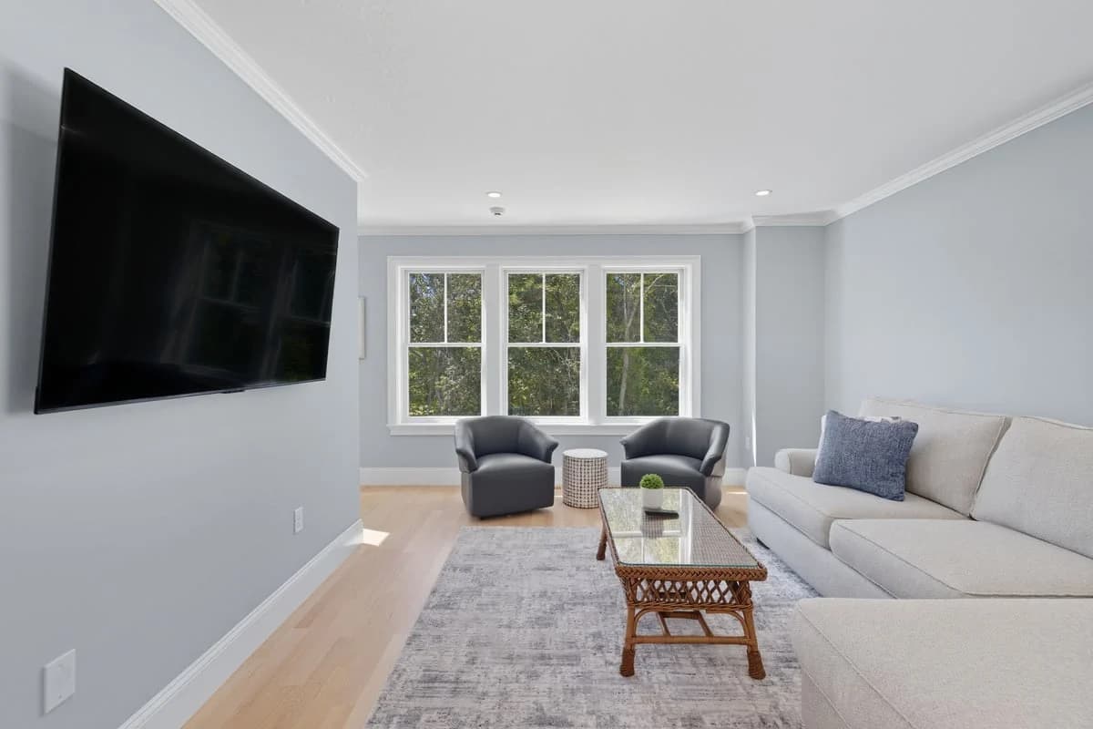 Three Buoys - Image 27