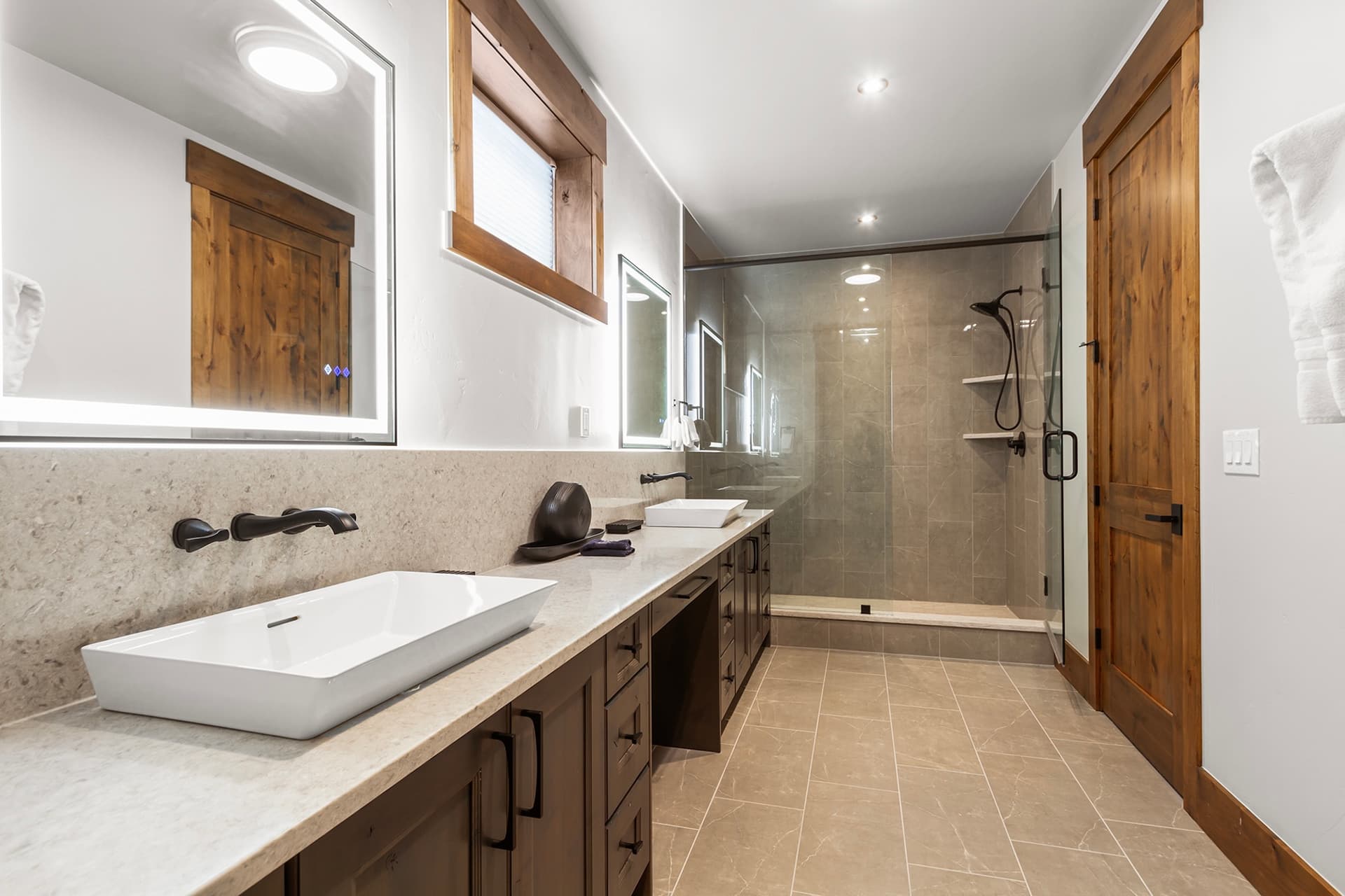 Timberline Lodge - Image 31