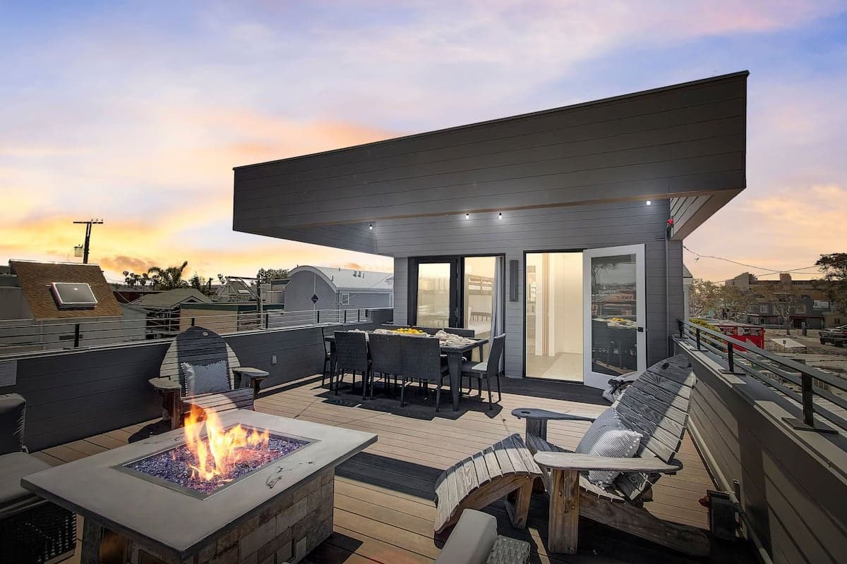 Sunset Paradise - Image 11