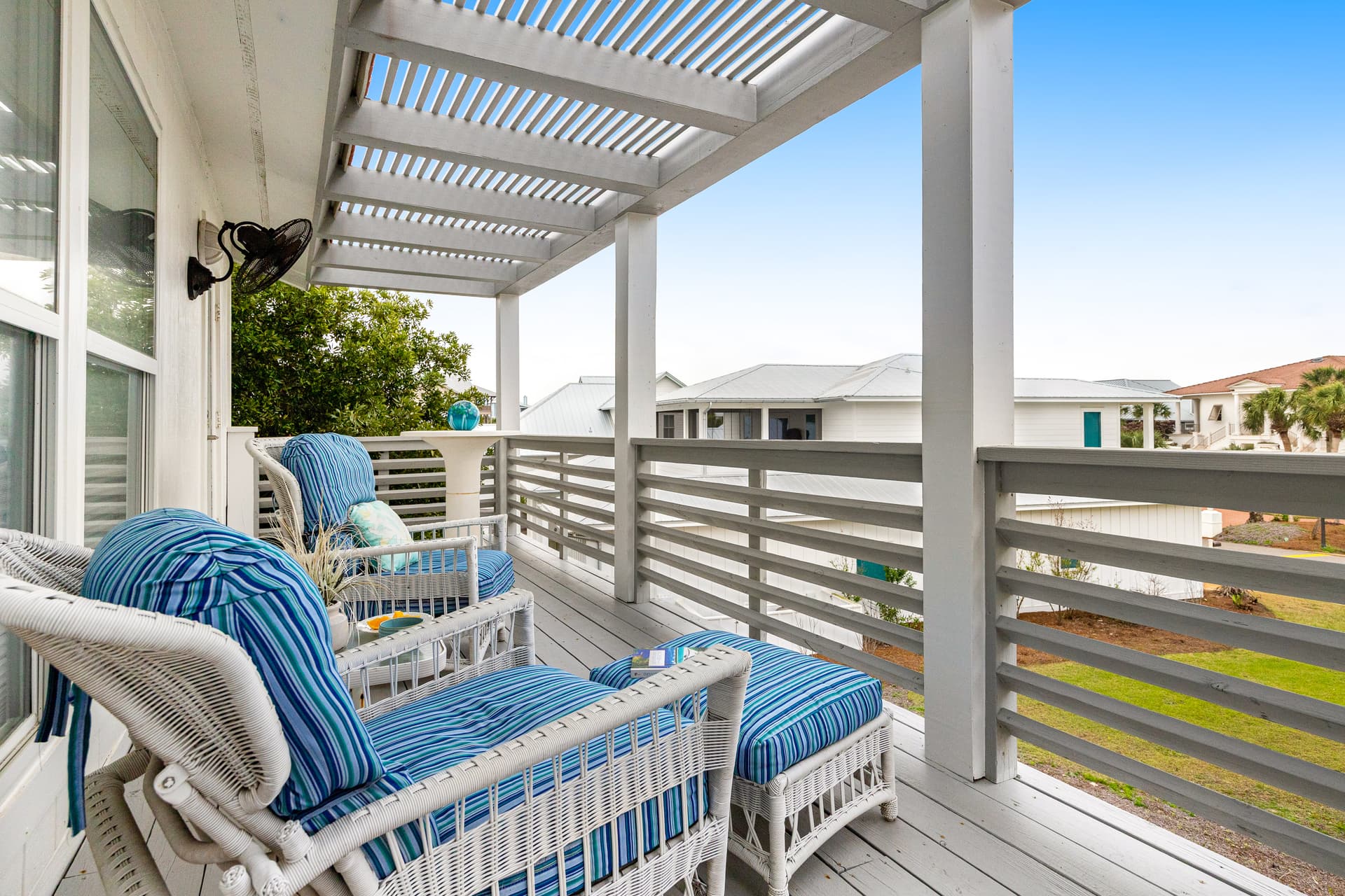 Seaview Hideaway House - Image 28