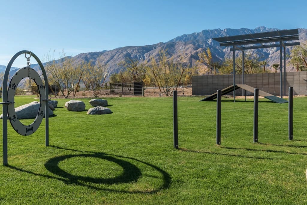 Majestic Mountain View - Image 37