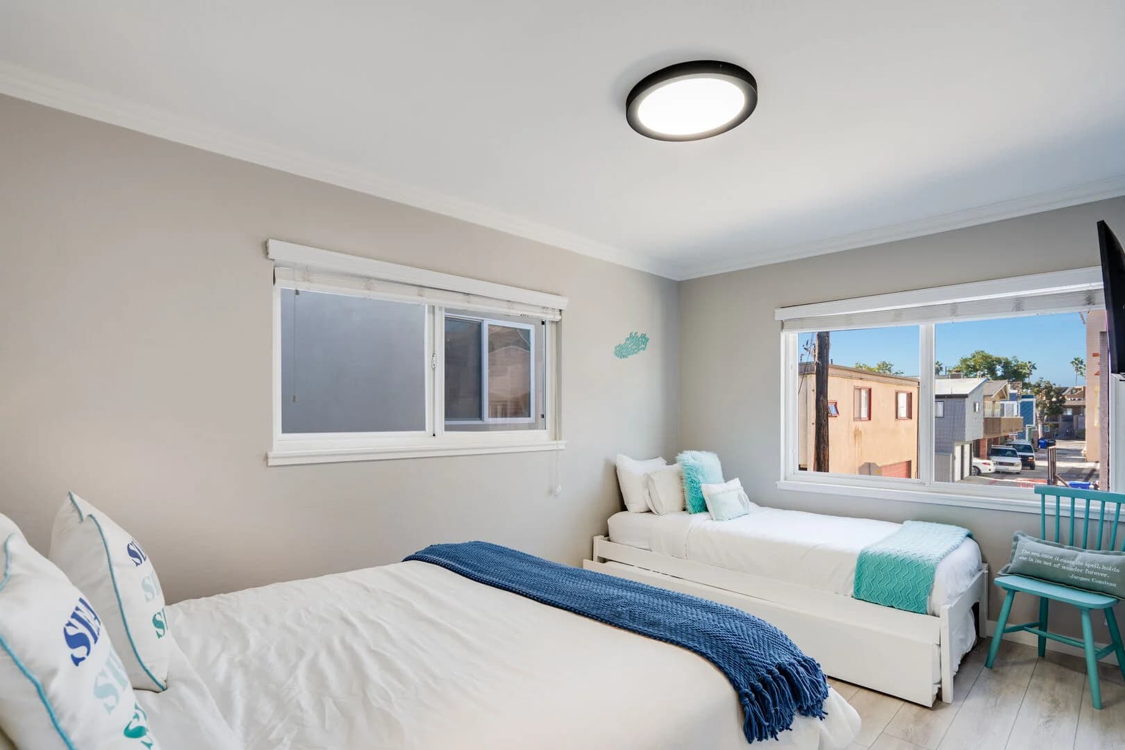 Bayside Beauty Home - Image 12