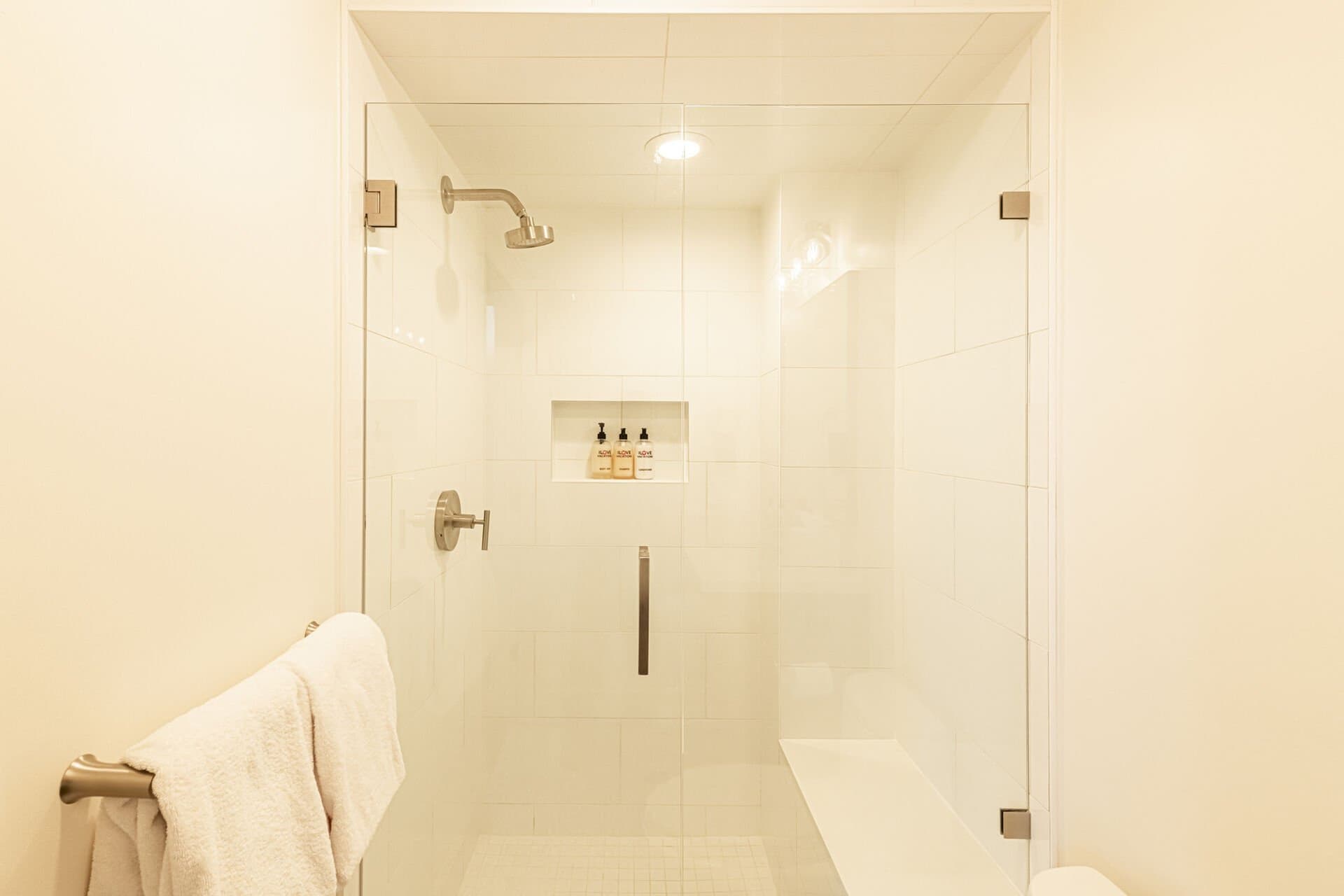 Elevation Estate - Image 35