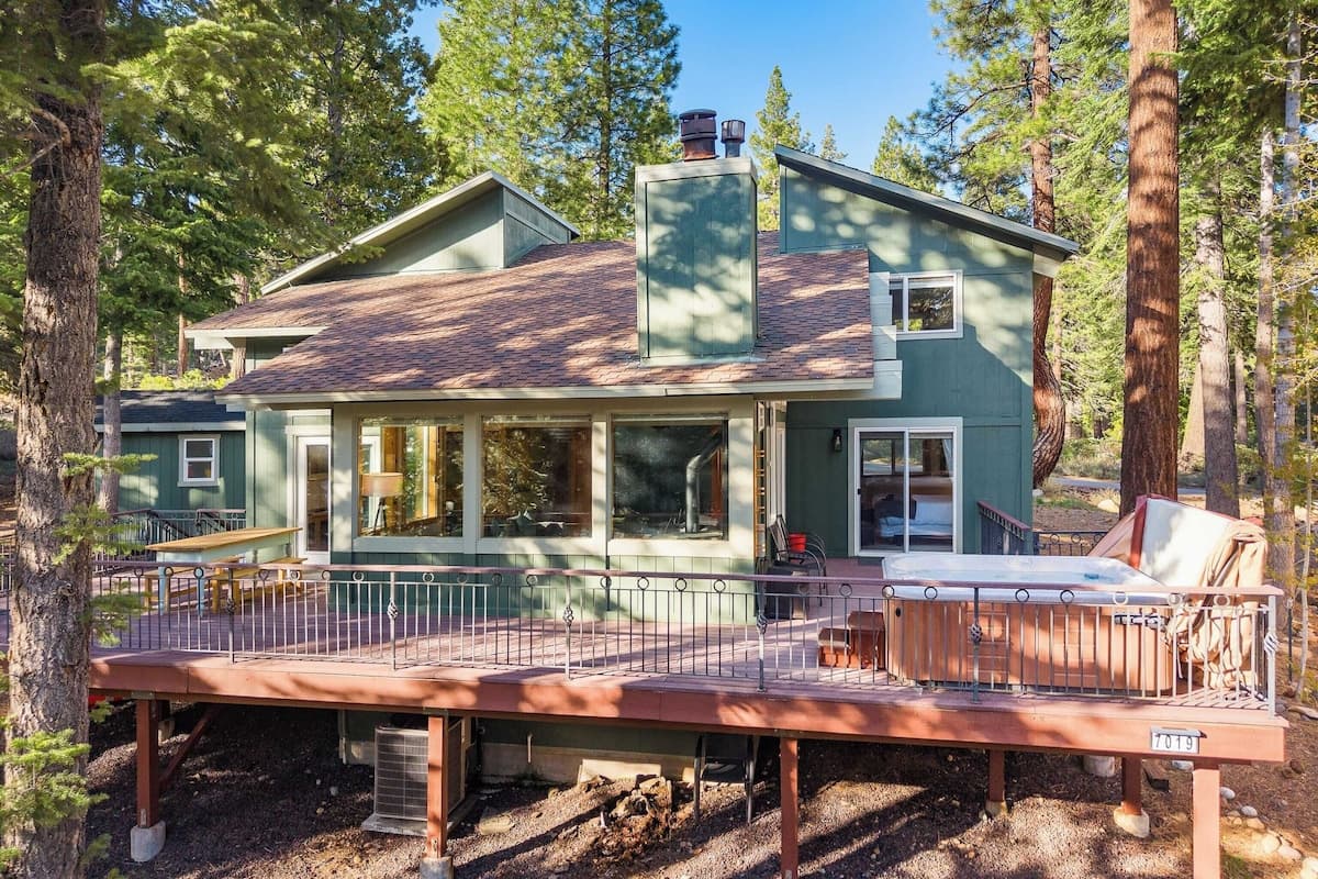 Timberline Haven - Image 33