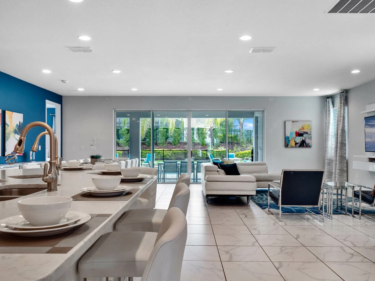 Vacation Station - Image 14