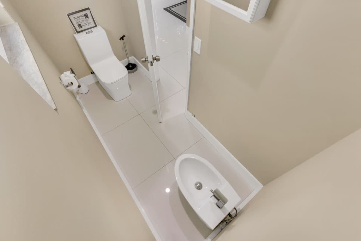 Northwest House - Image 13