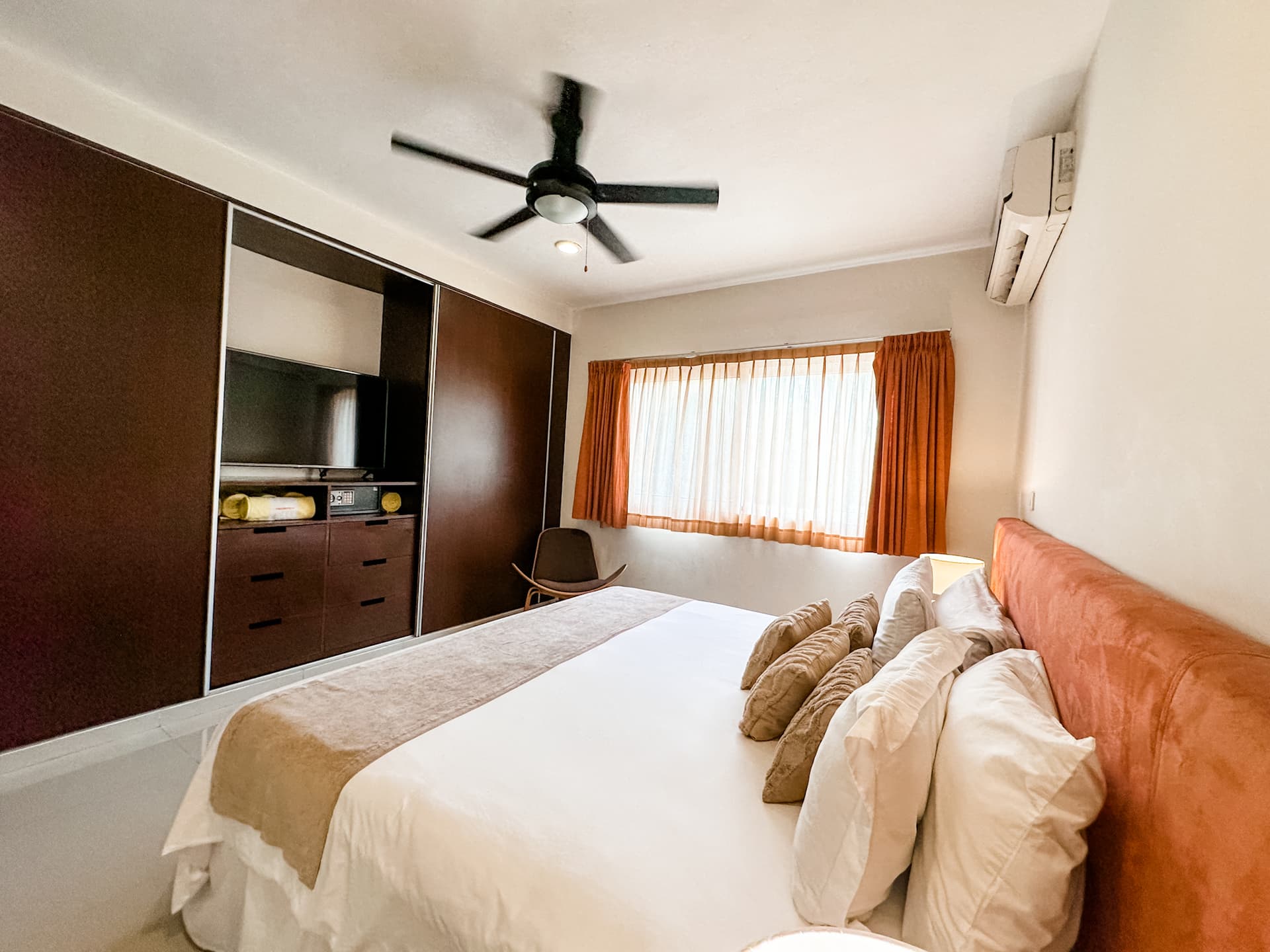 Sabbia Condo #4207 - Image 15