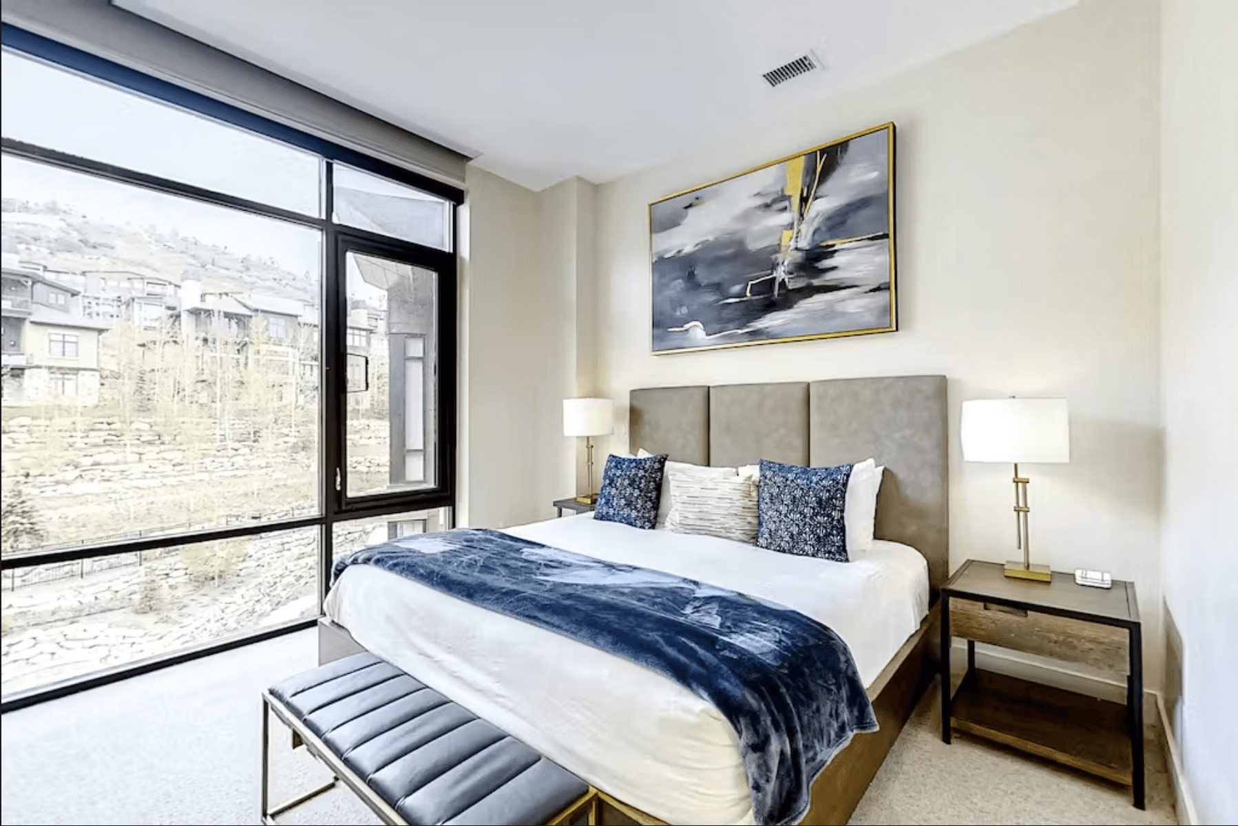 Luxury Penthouse Place - Image 24