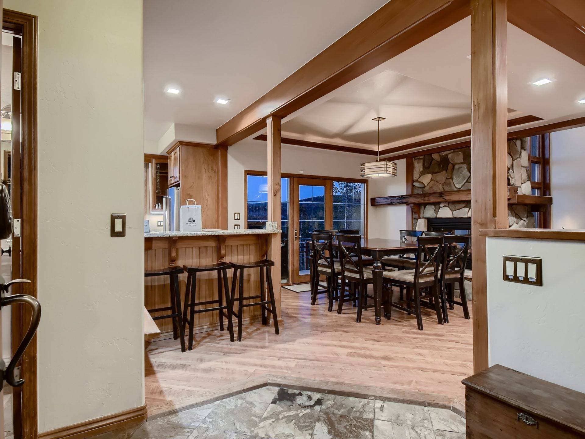 Gray Moose Place - Image 6