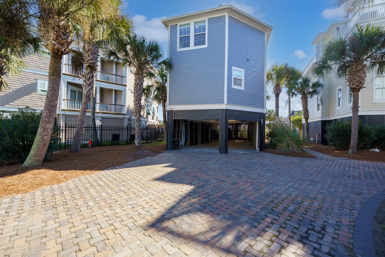 Front Beach Fun - Image 58