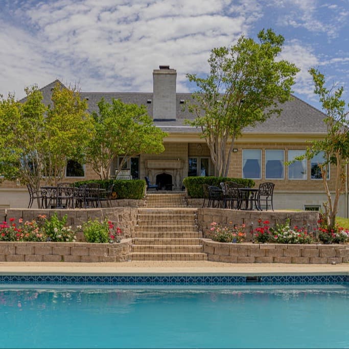 French Polo Manor - Image 1